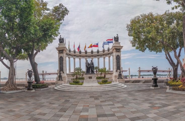 City Tour Guayaquil + Parque Histórico